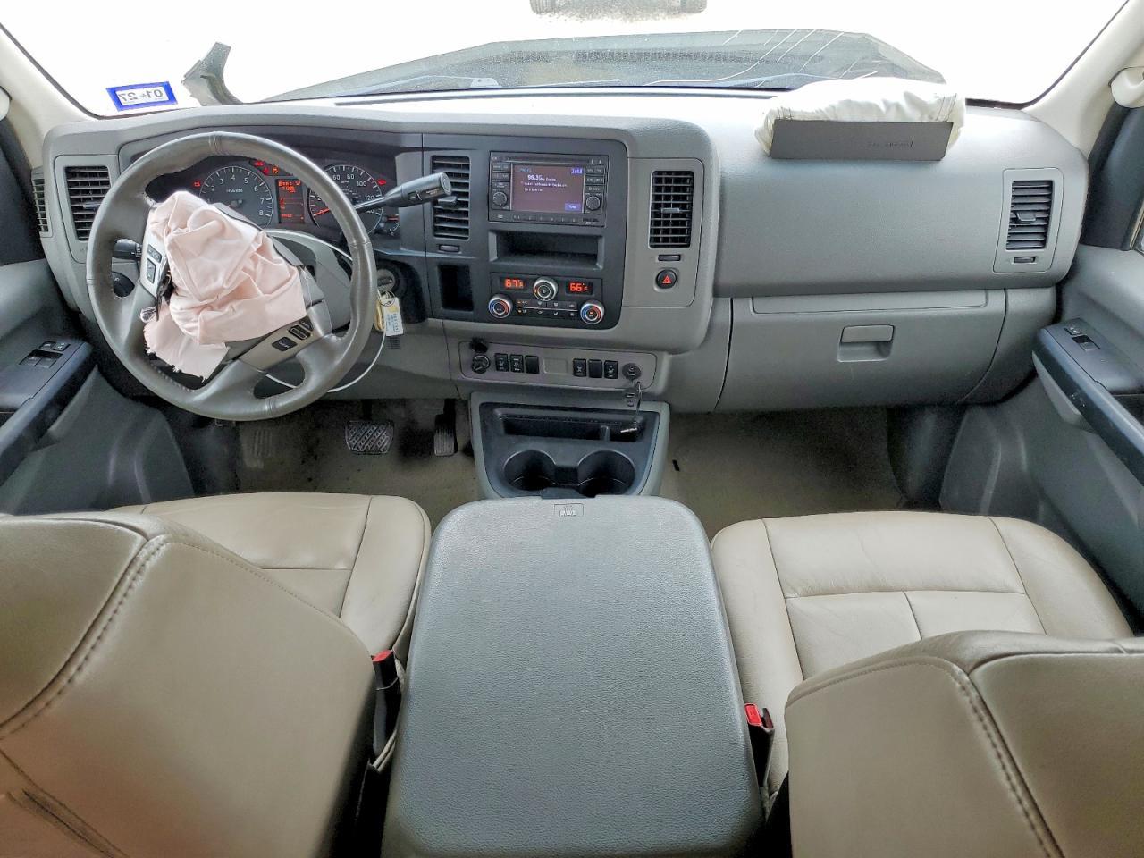 2013 NISSAN Nv