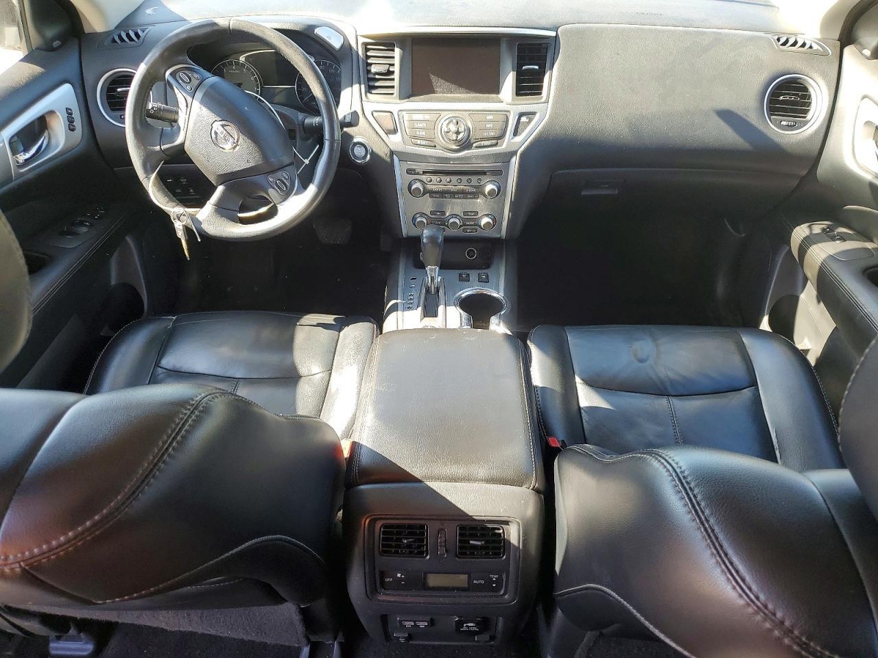 2017 NISSAN PATHFINDER