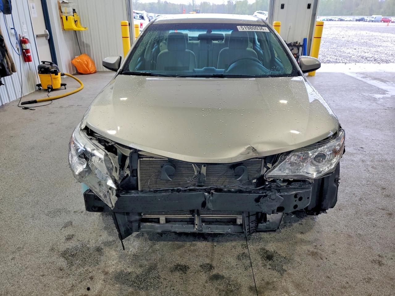 2014 TOYOTA CAMRY