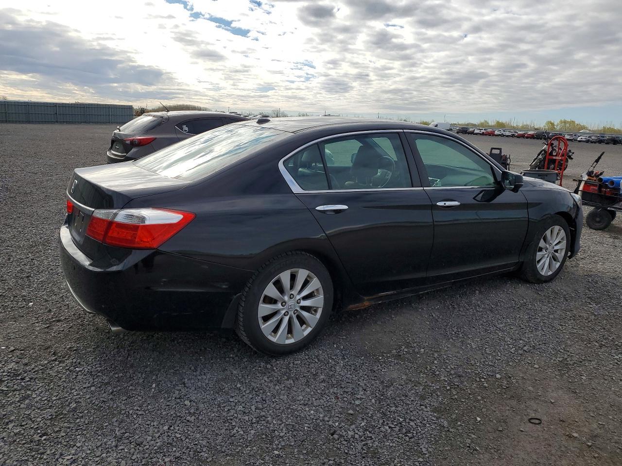 2013 HONDA ACCORD