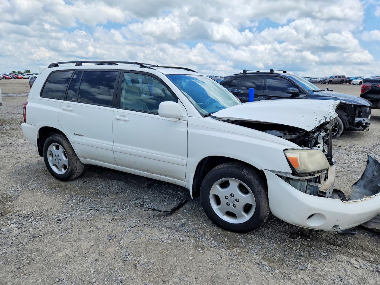 2006 TOYOTA HIGHLANDER