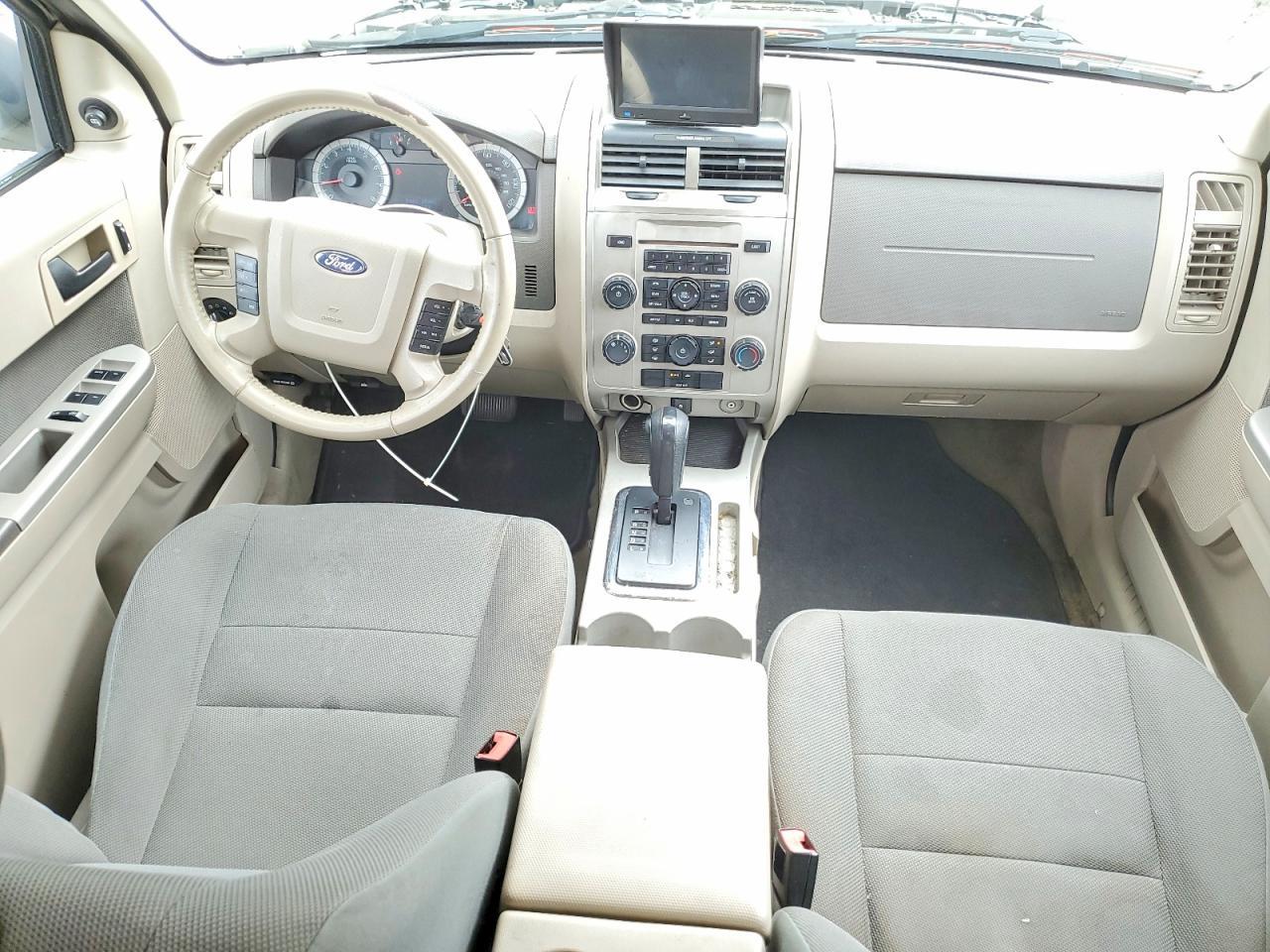 2009 FORD ESCAPE