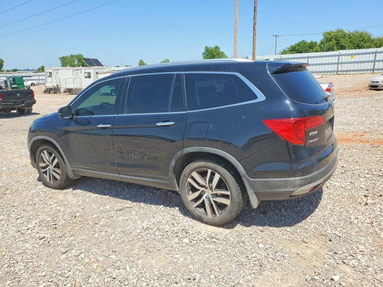2016 HONDA PILOT