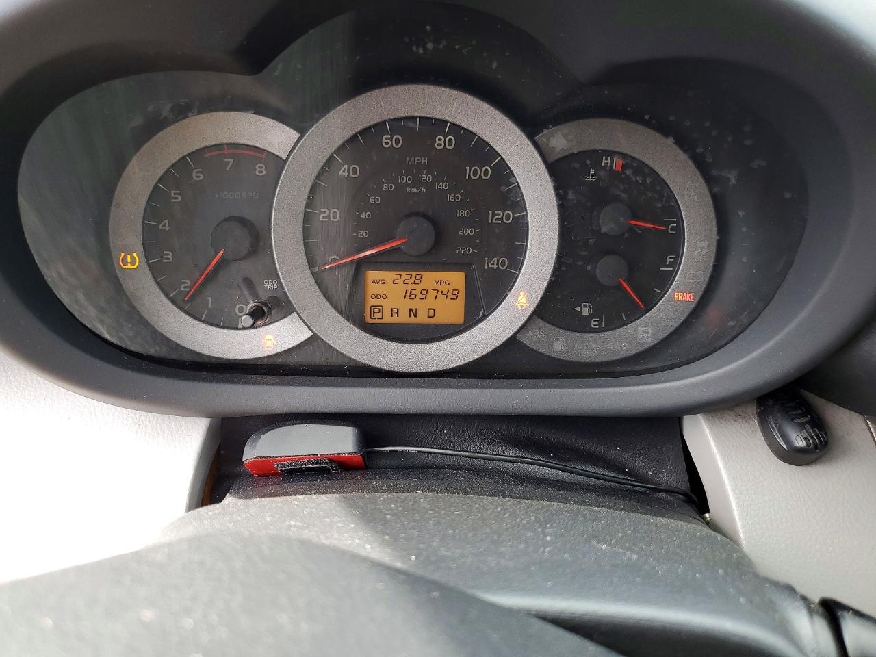 2011 TOYOTA RAV4