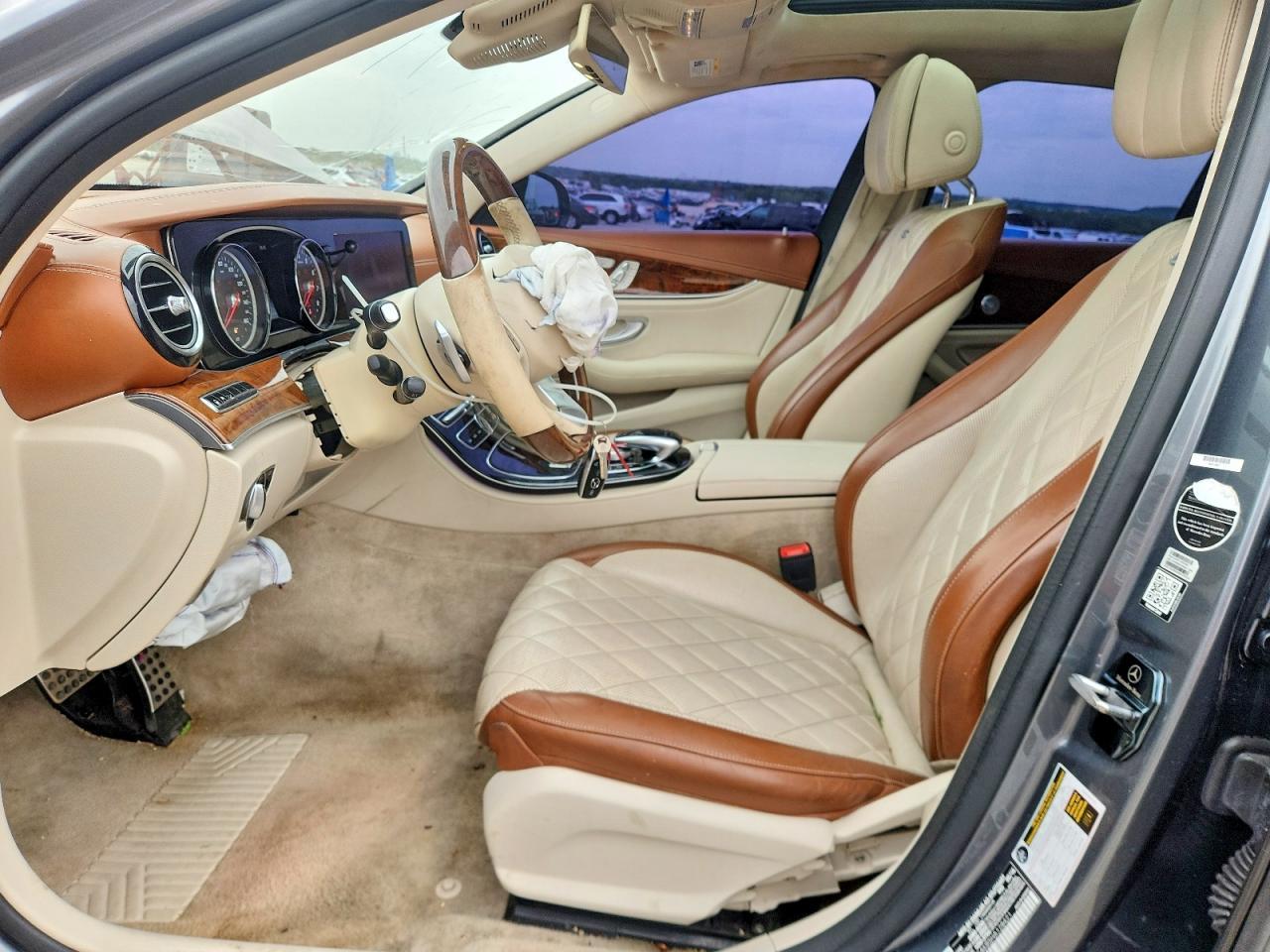 2017 MERCEDES-BENZ E-Class