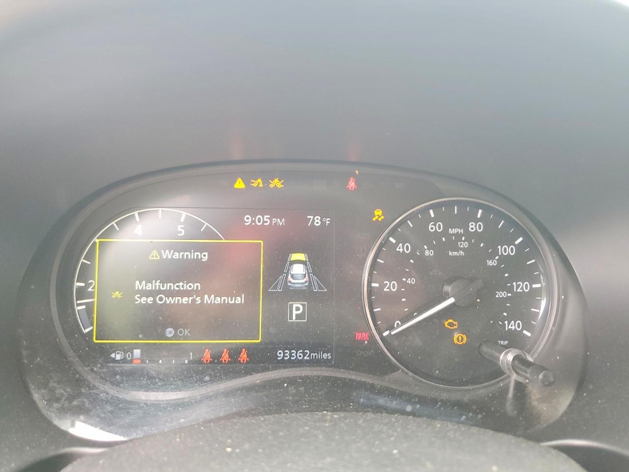 2021 NISSAN KICKS