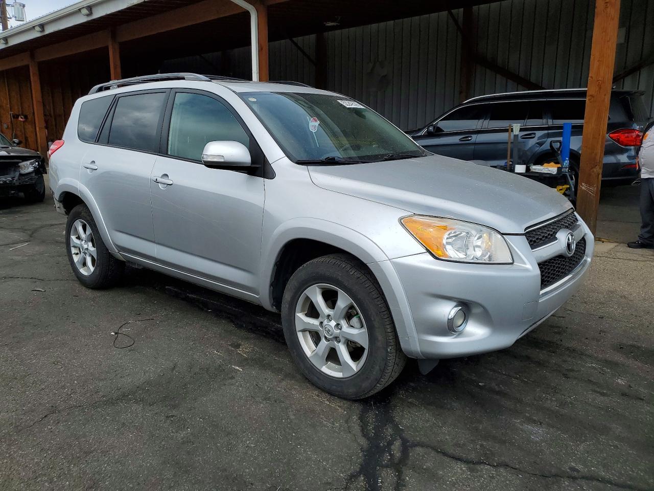 2012 TOYOTA RAV4