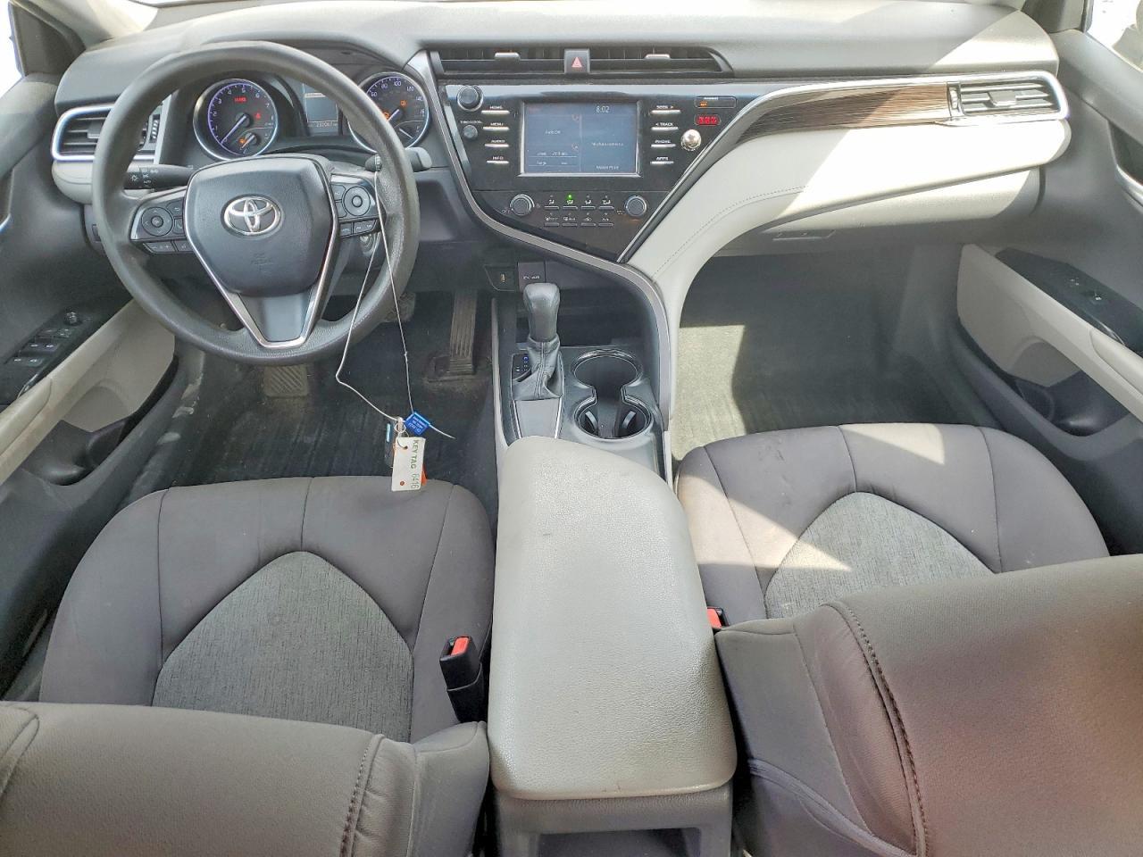 2018 TOYOTA CAMRY