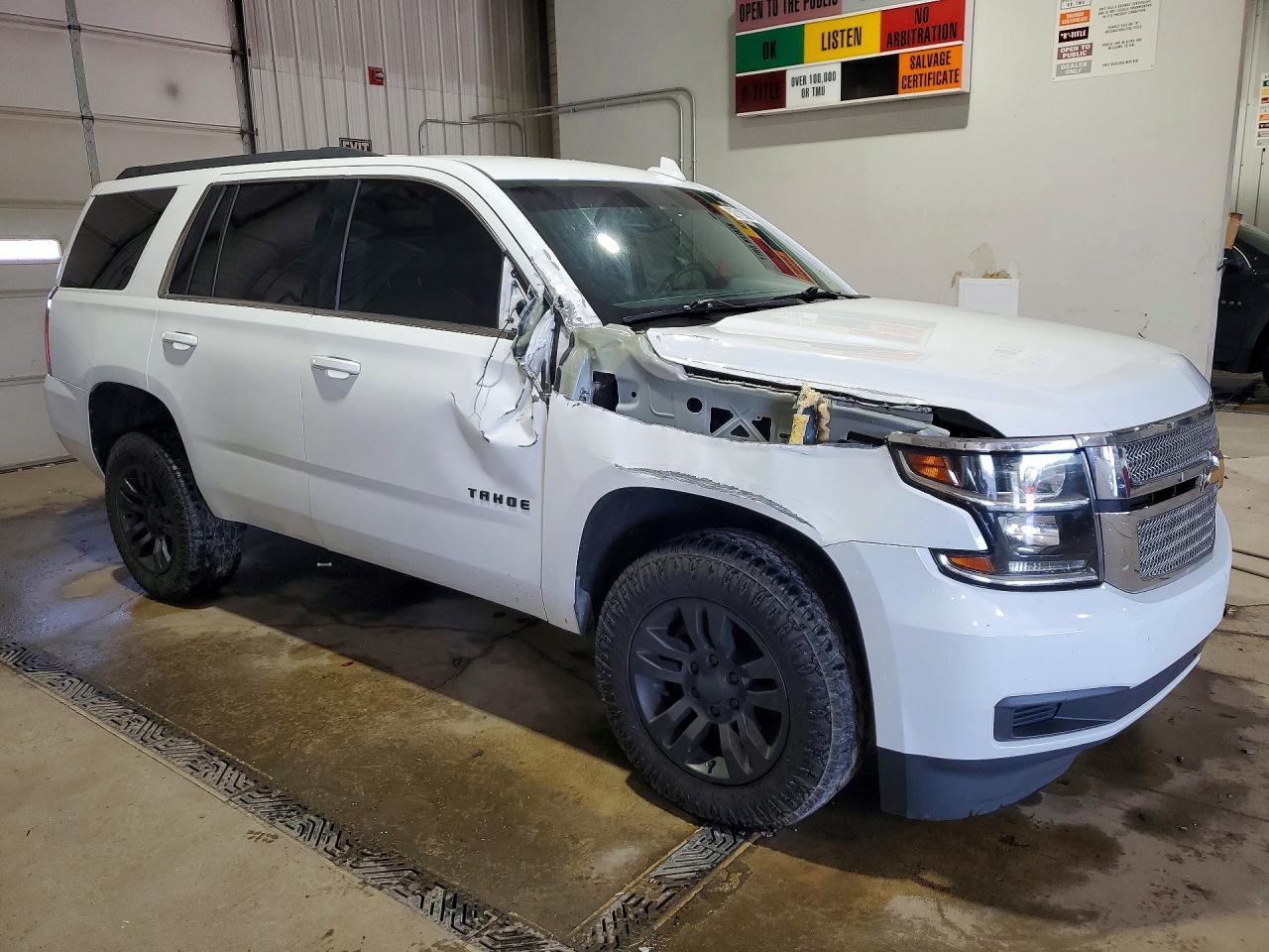 2017 CHEVROLET Tahoe