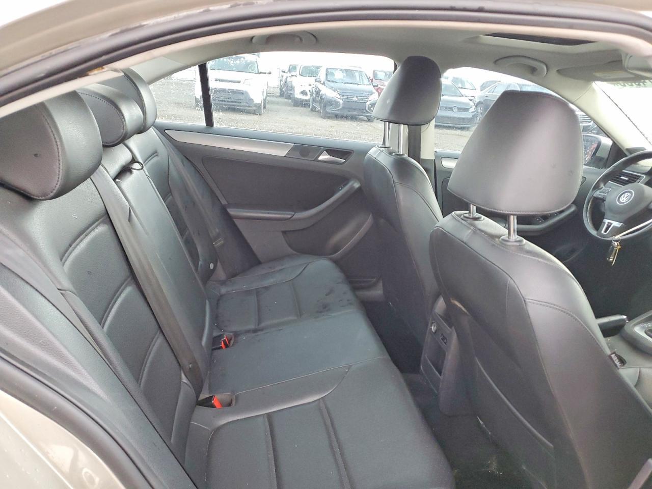 2013 VOLKSWAGEN JETTA