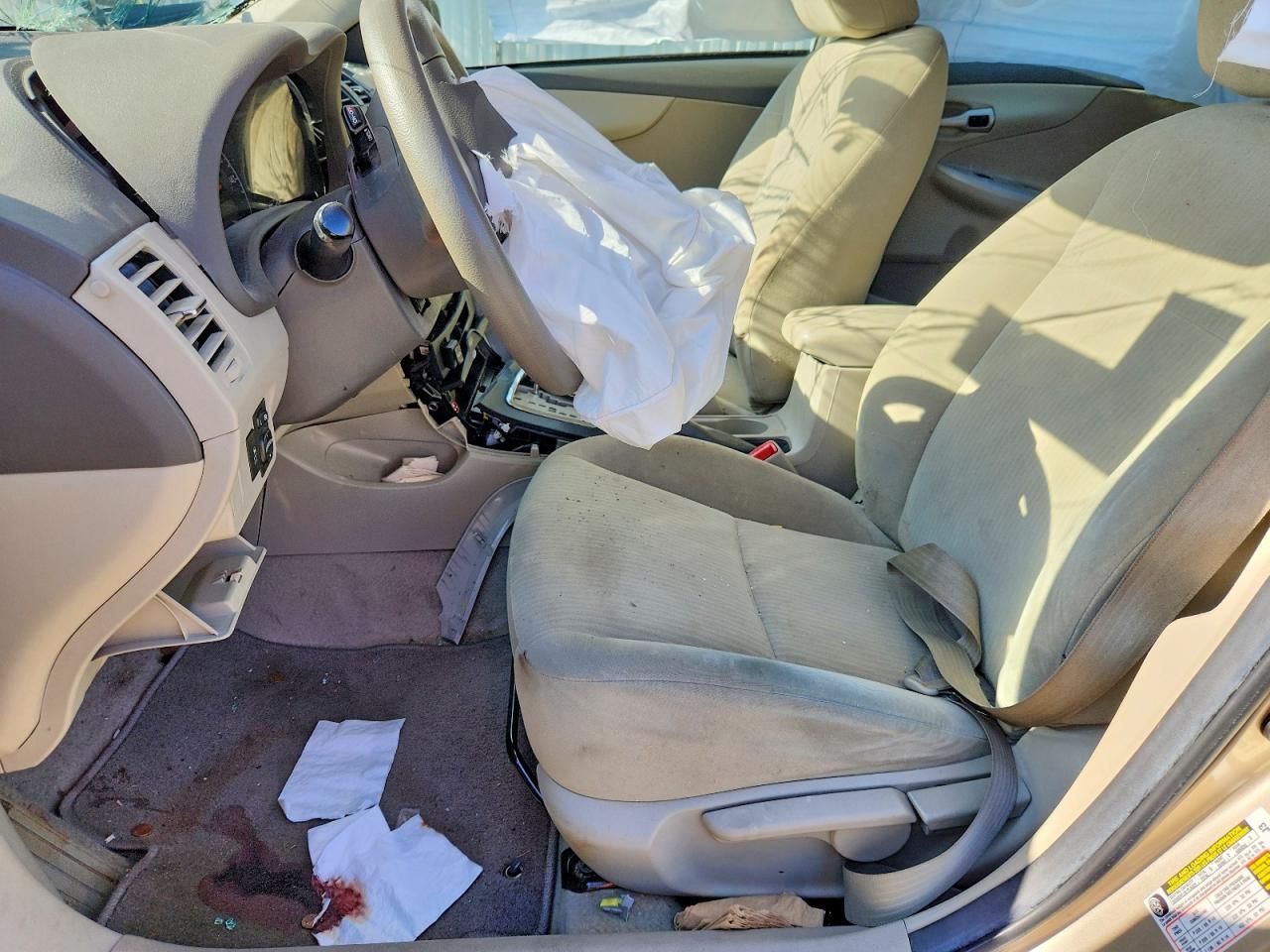 2010 TOYOTA COROLLA
