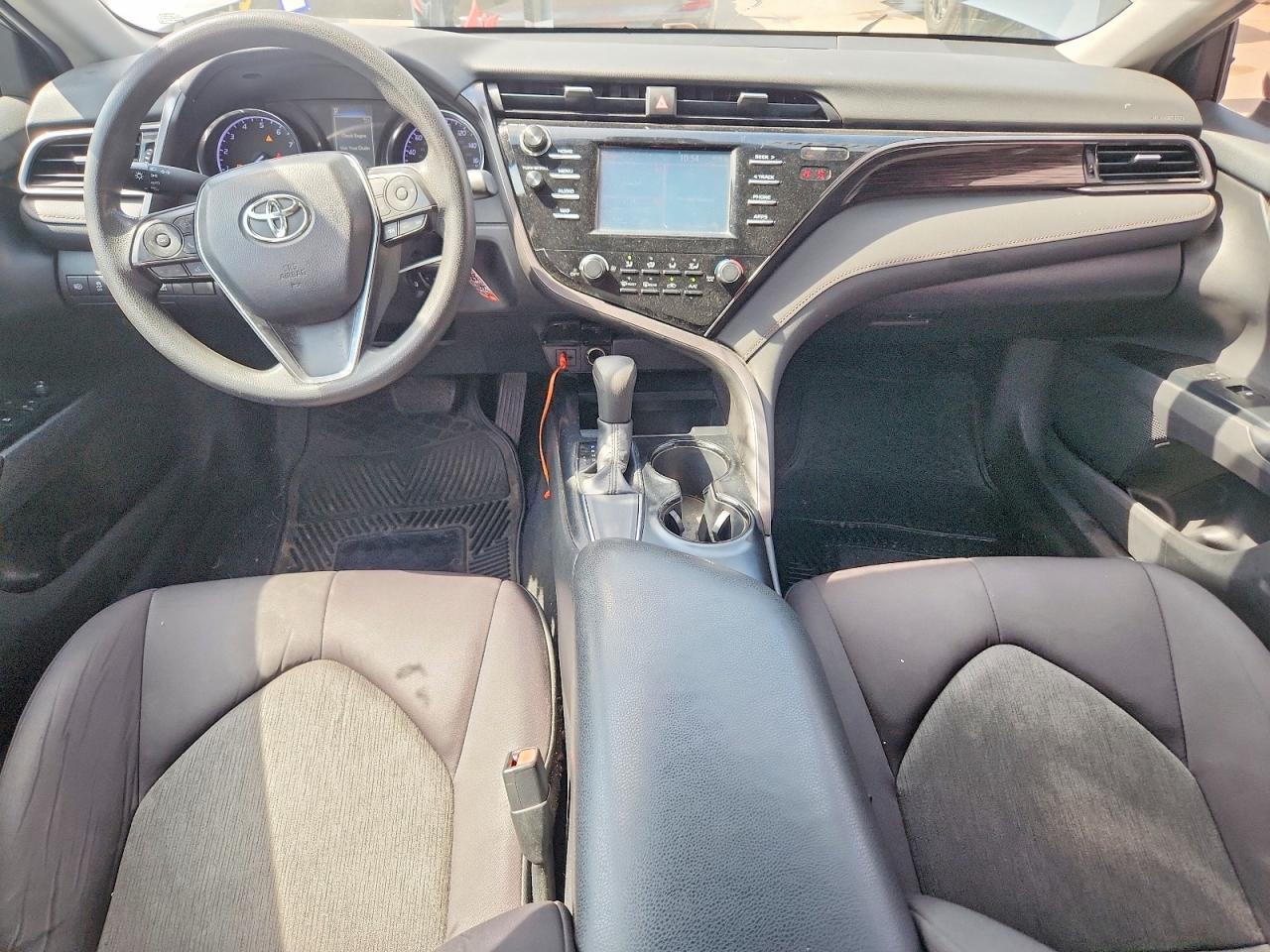 2019 TOYOTA CAMRY