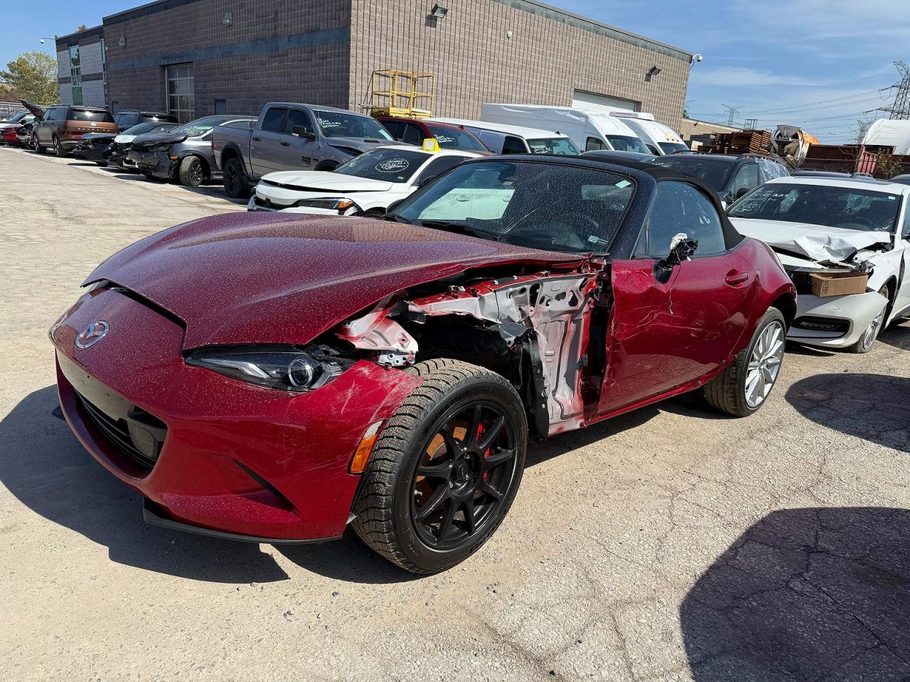 2024 MAZDA MX-5 Miata