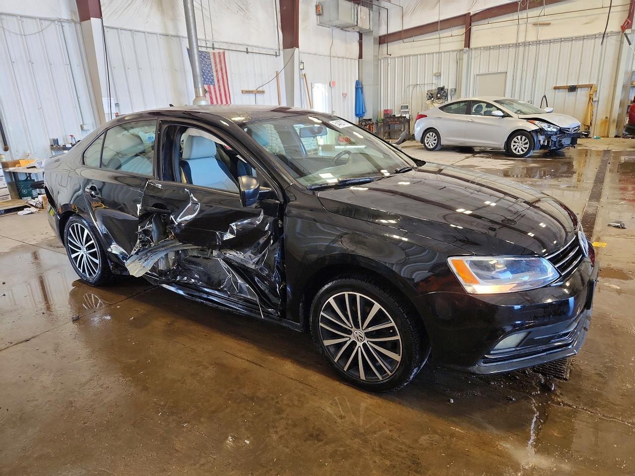 2015 VOLKSWAGEN JETTA
