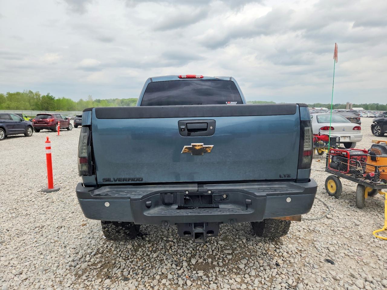 2012 CHEVROLET Silverado 2500