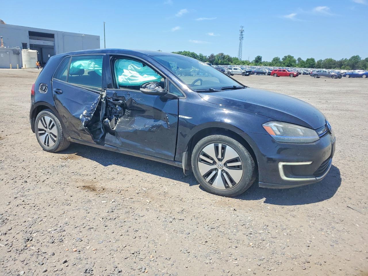 2015 VOLKSWAGEN e-Golf
