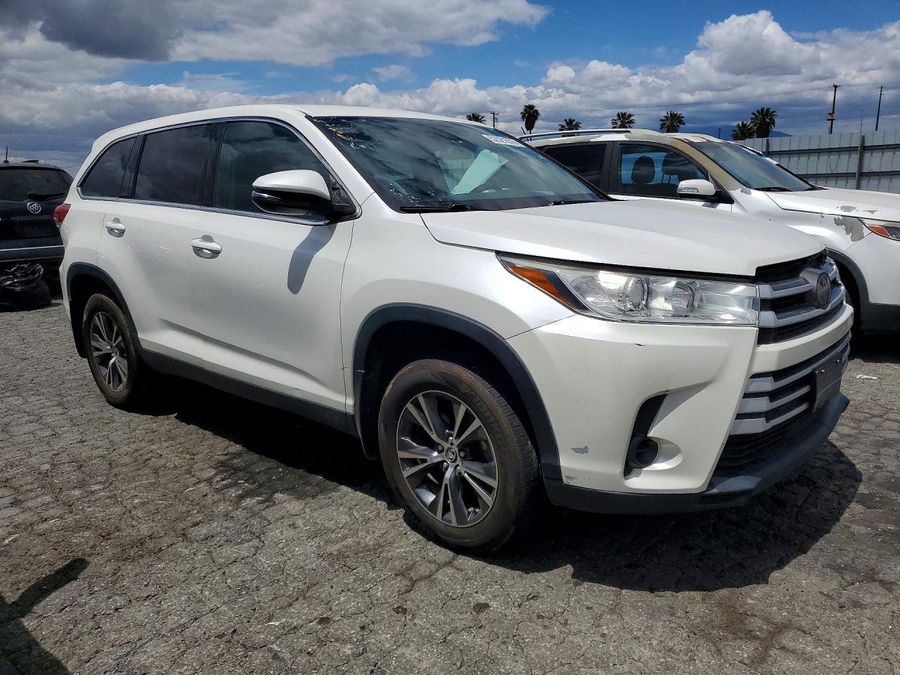 2019 TOYOTA HIGHLANDER