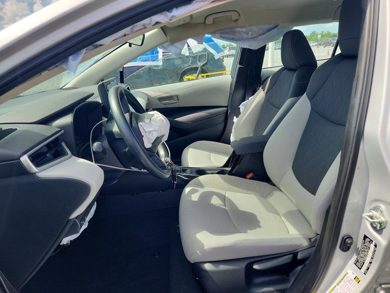 2022 TOYOTA COROLLA