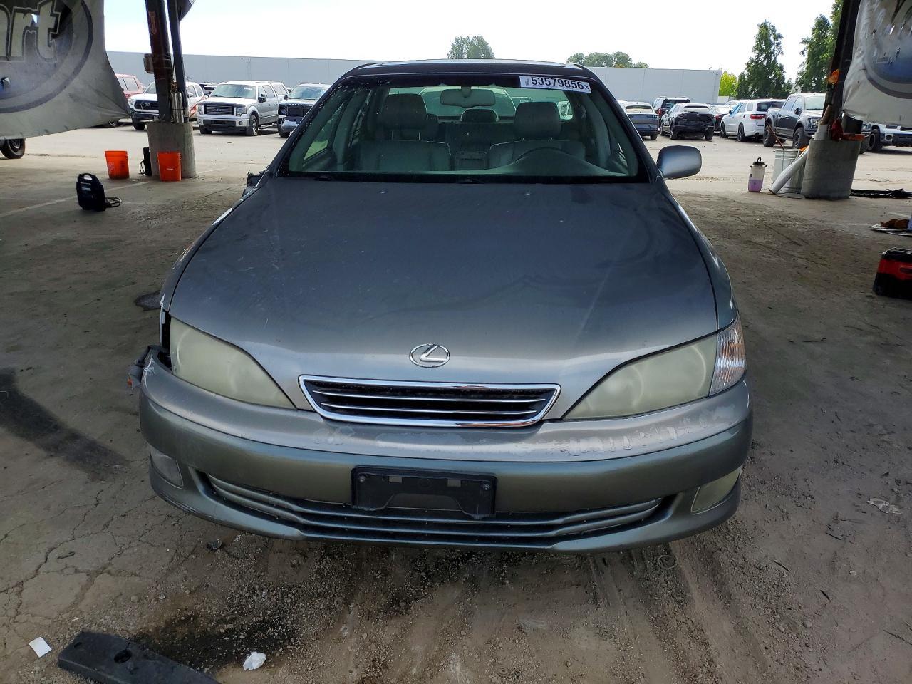 2000 LEXUS Es 300