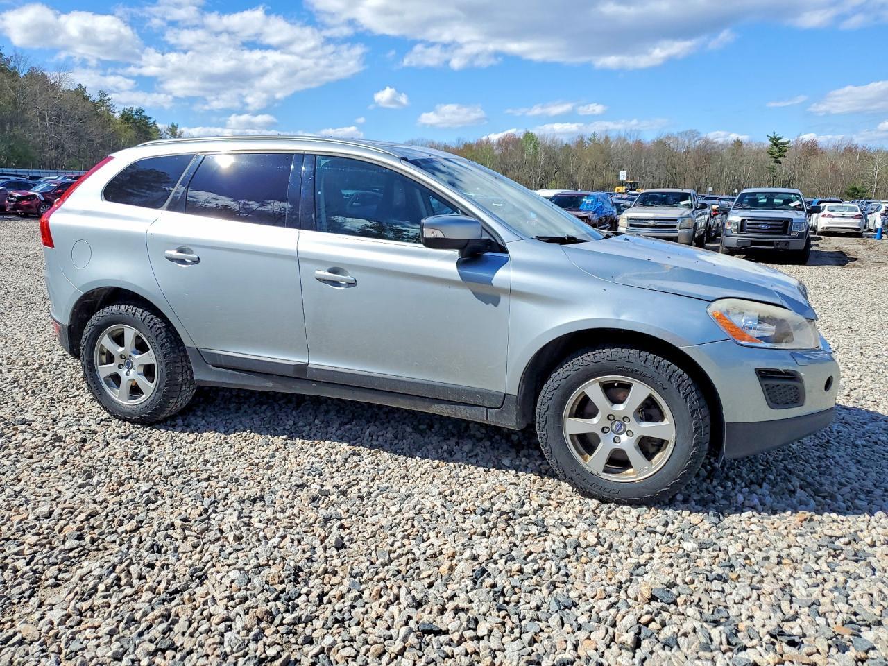 2012 VOLVO XC60