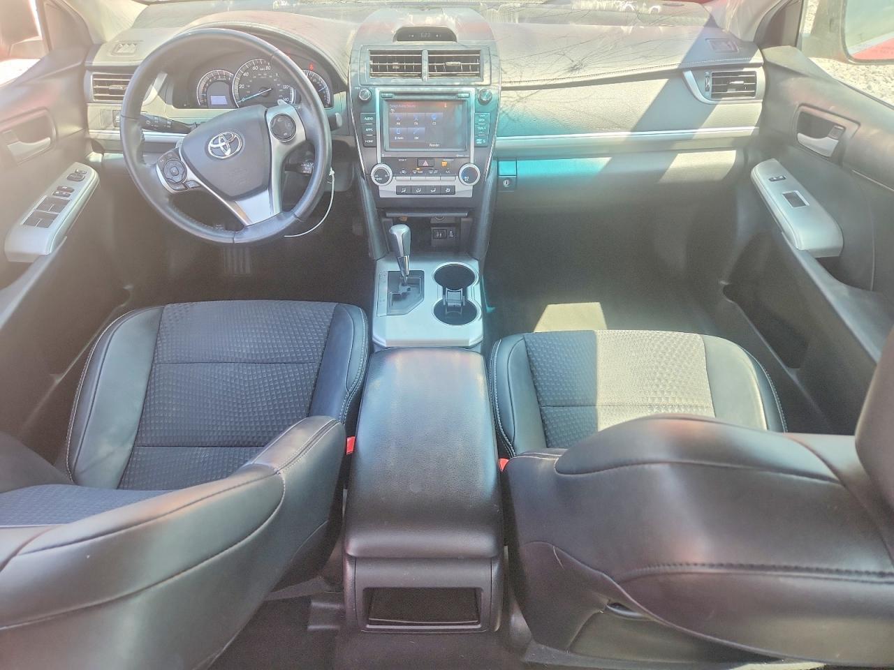 2014 TOYOTA CAMRY