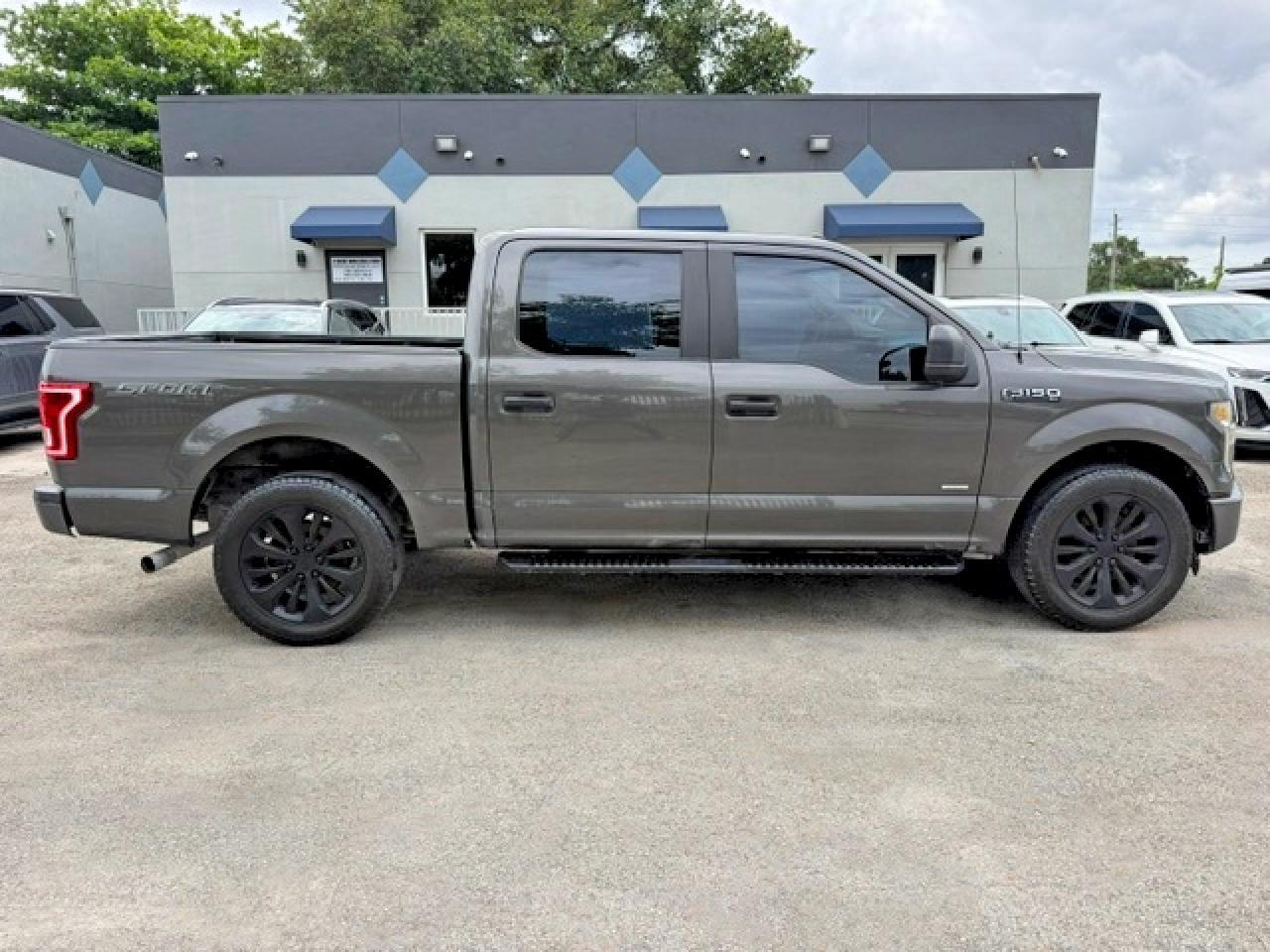 2016 FORD F-150 Lightning