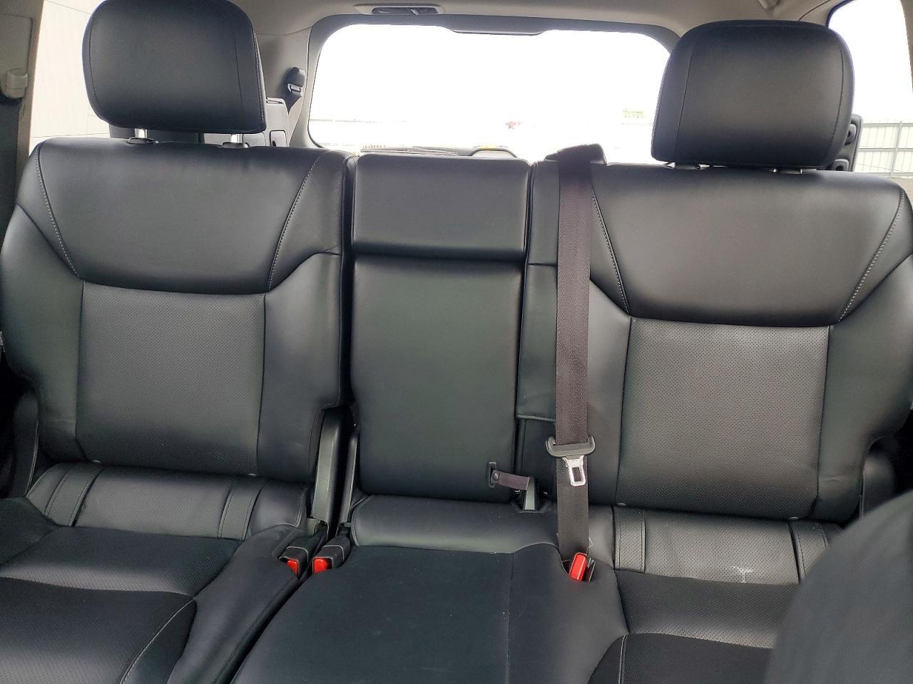 2014 LEXUS LX 570