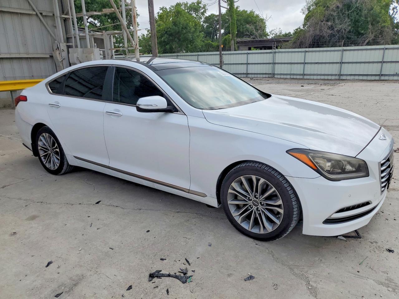 2015 HYUNDAI GENESIS
