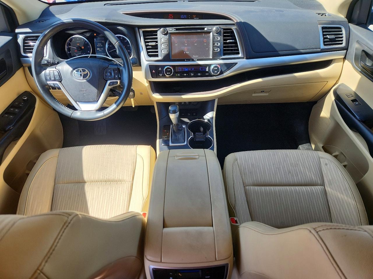 2019 TOYOTA HIGHLANDER