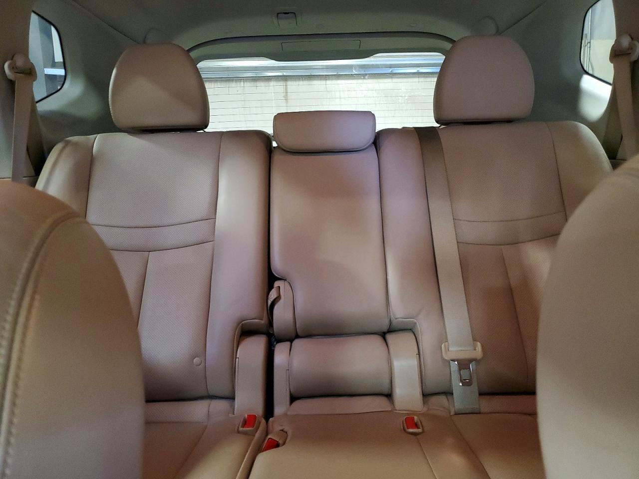 2014 NISSAN ROGUE