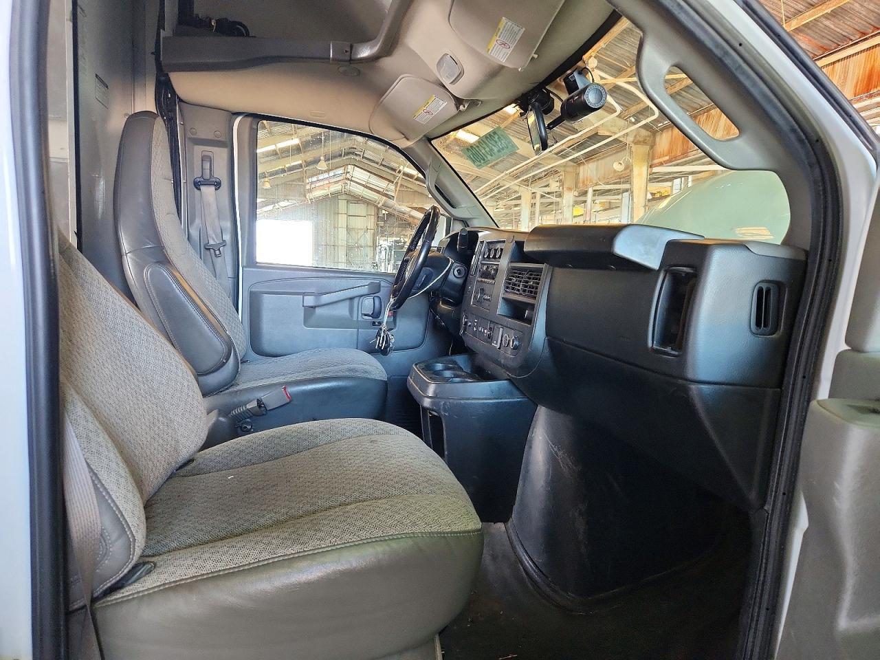 2022 GMC Savana