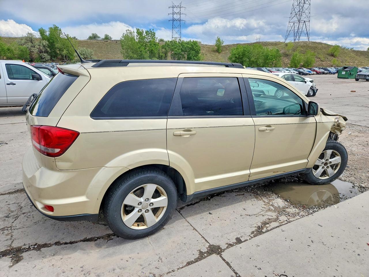 2011 DODGE JOURNEY