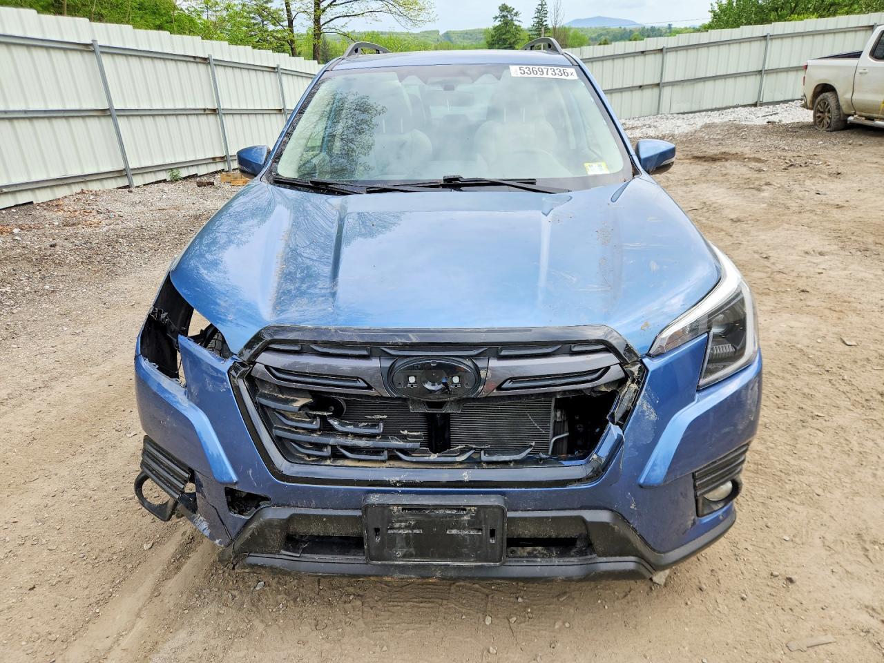 2023 SUBARU FORESTER