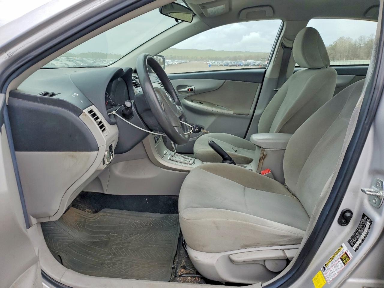 2011 TOYOTA COROLLA