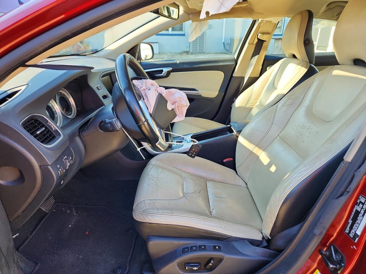 2012 VOLVO S60