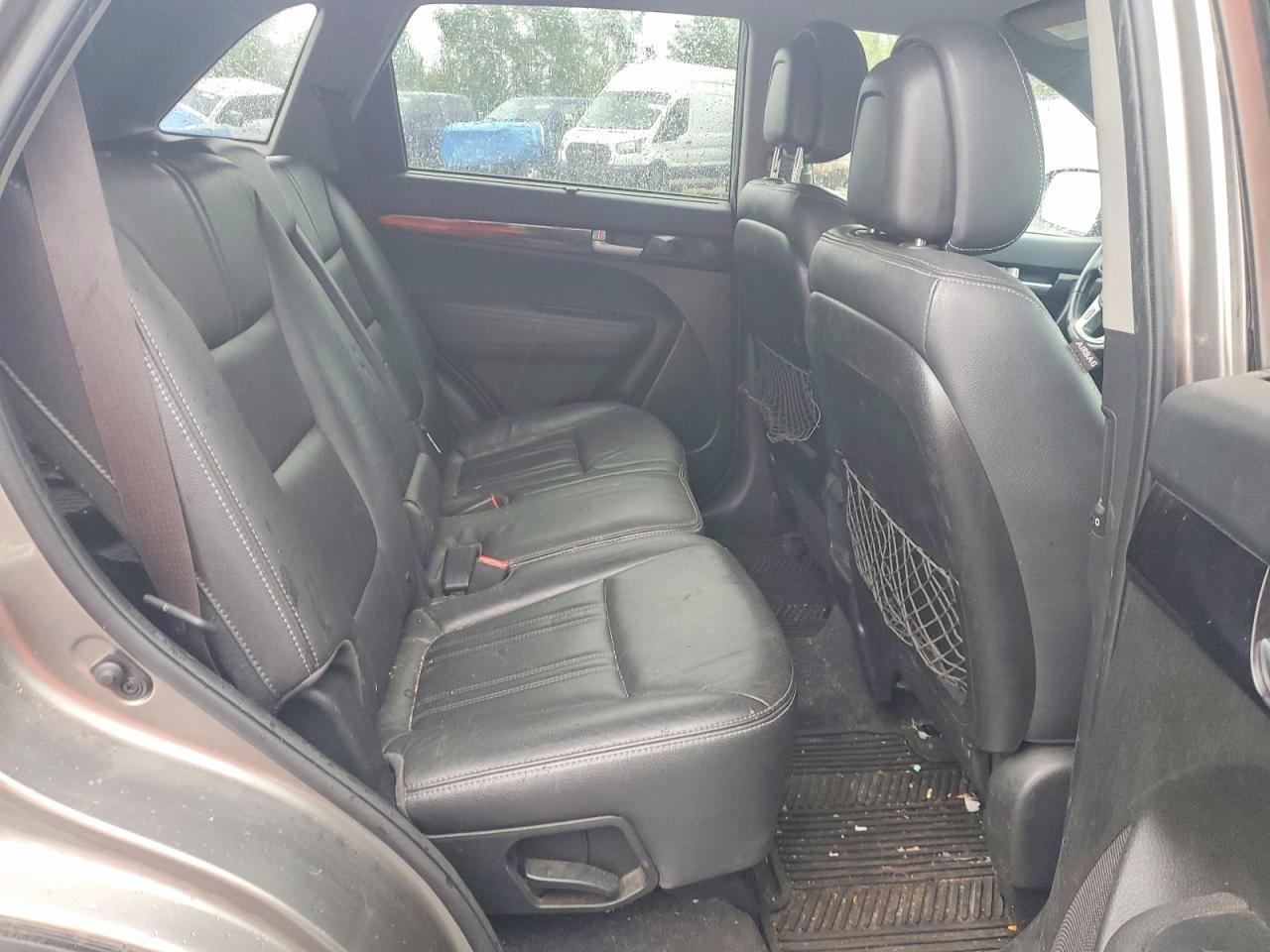 2015 KIA SORENTO