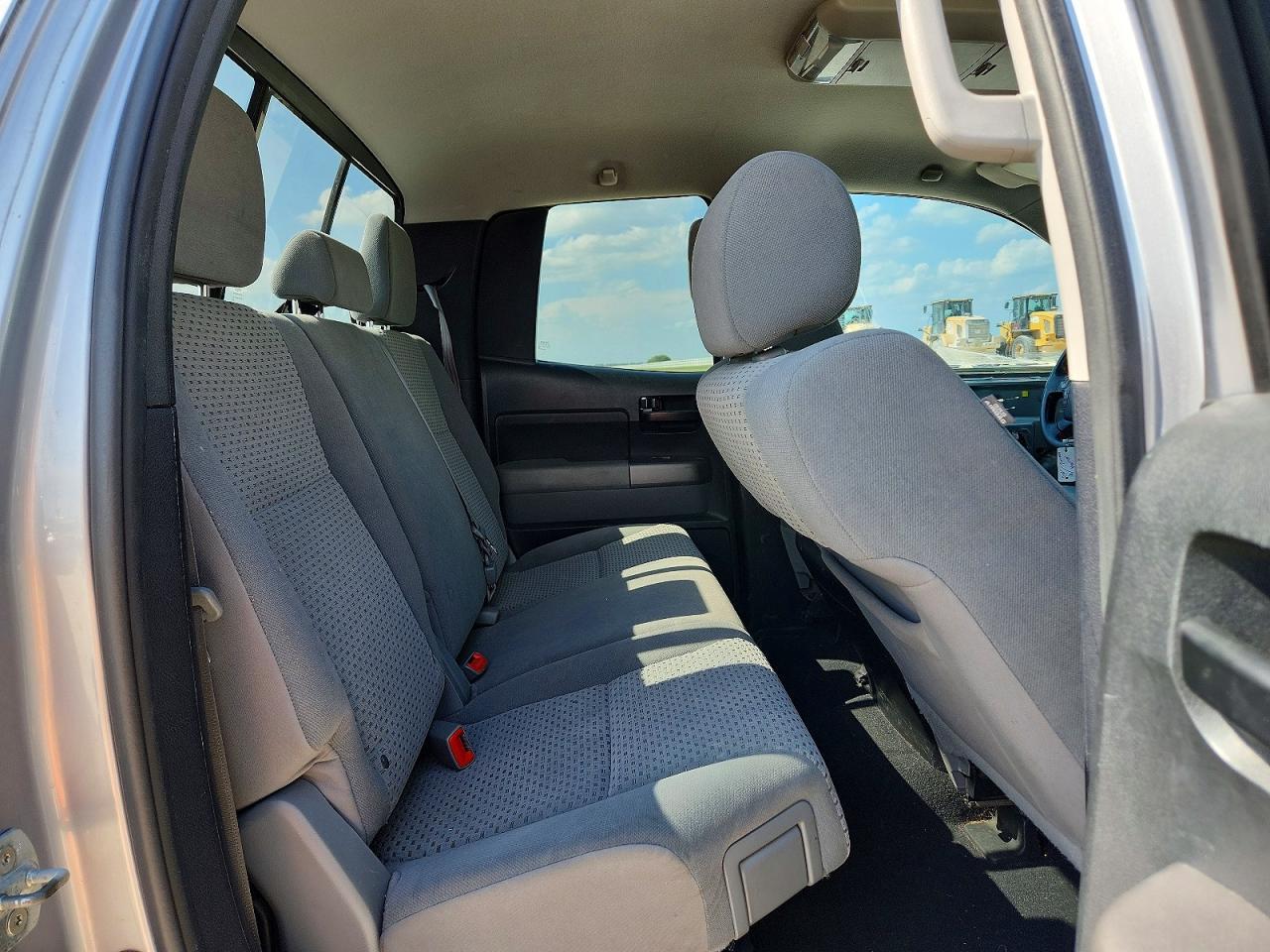 2012 TOYOTA TUNDRA