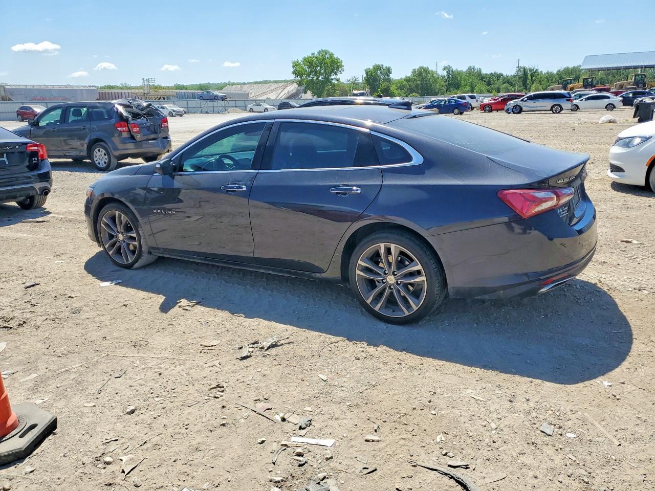 2022 CHEVROLET MALIBU