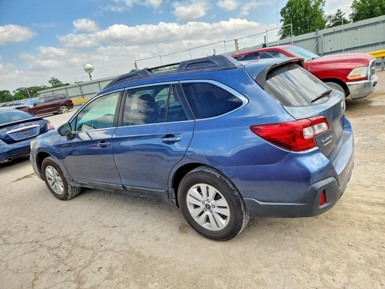 2018 SUBARU Outback