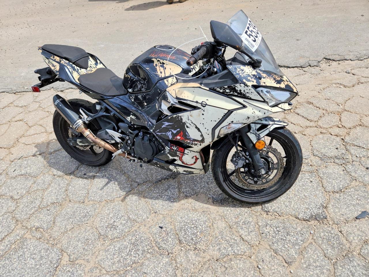 2018 KAWASAKI EX400