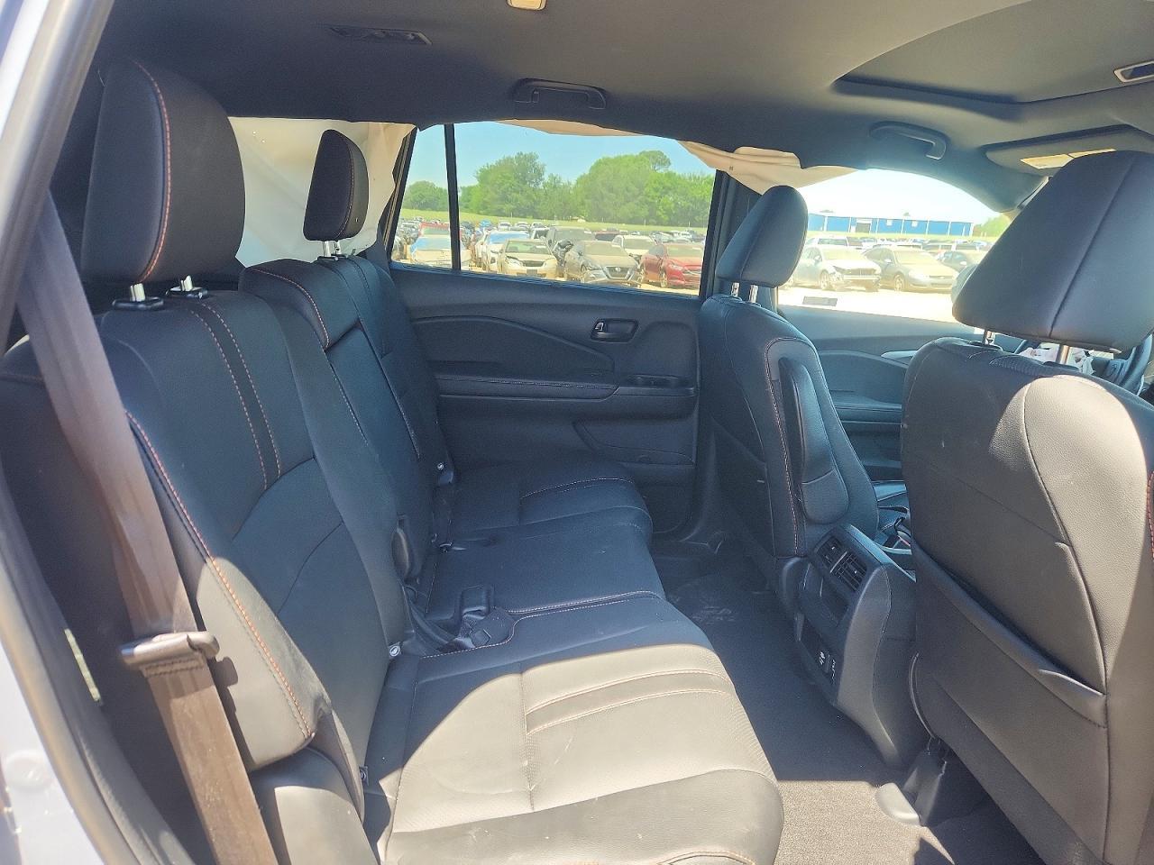 2023 HONDA Passport