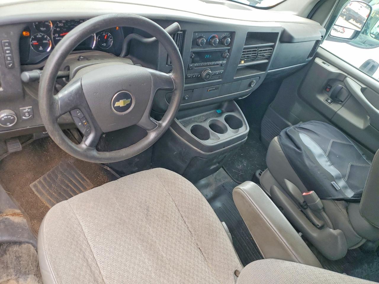 2014 CHEVROLET Express 1500