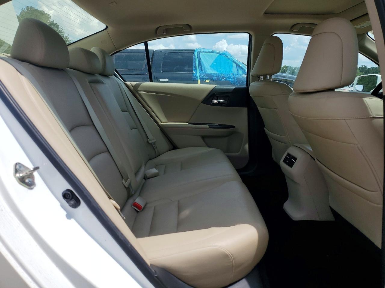 2015 HONDA ACCORD