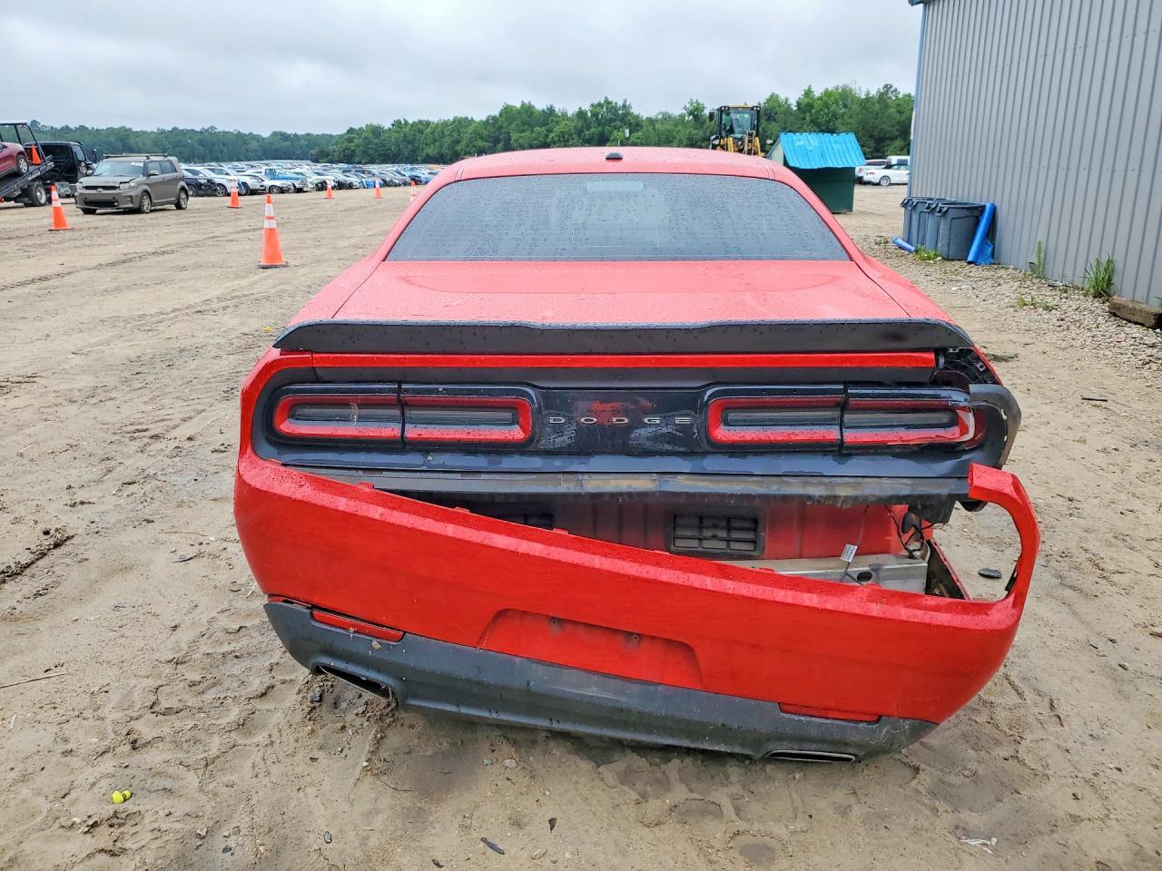 2017 DODGE Challenger
