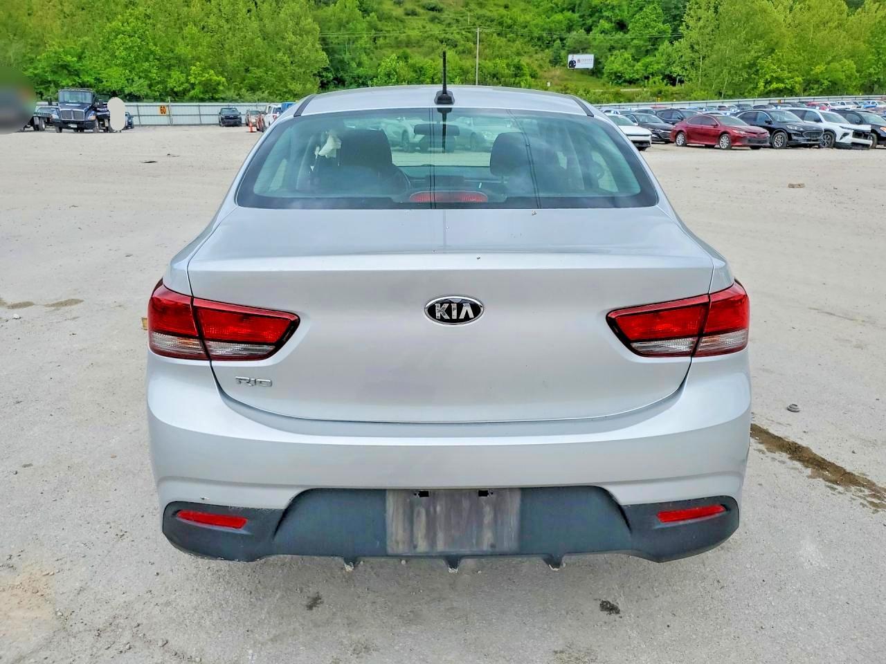 2018 KIA RIO