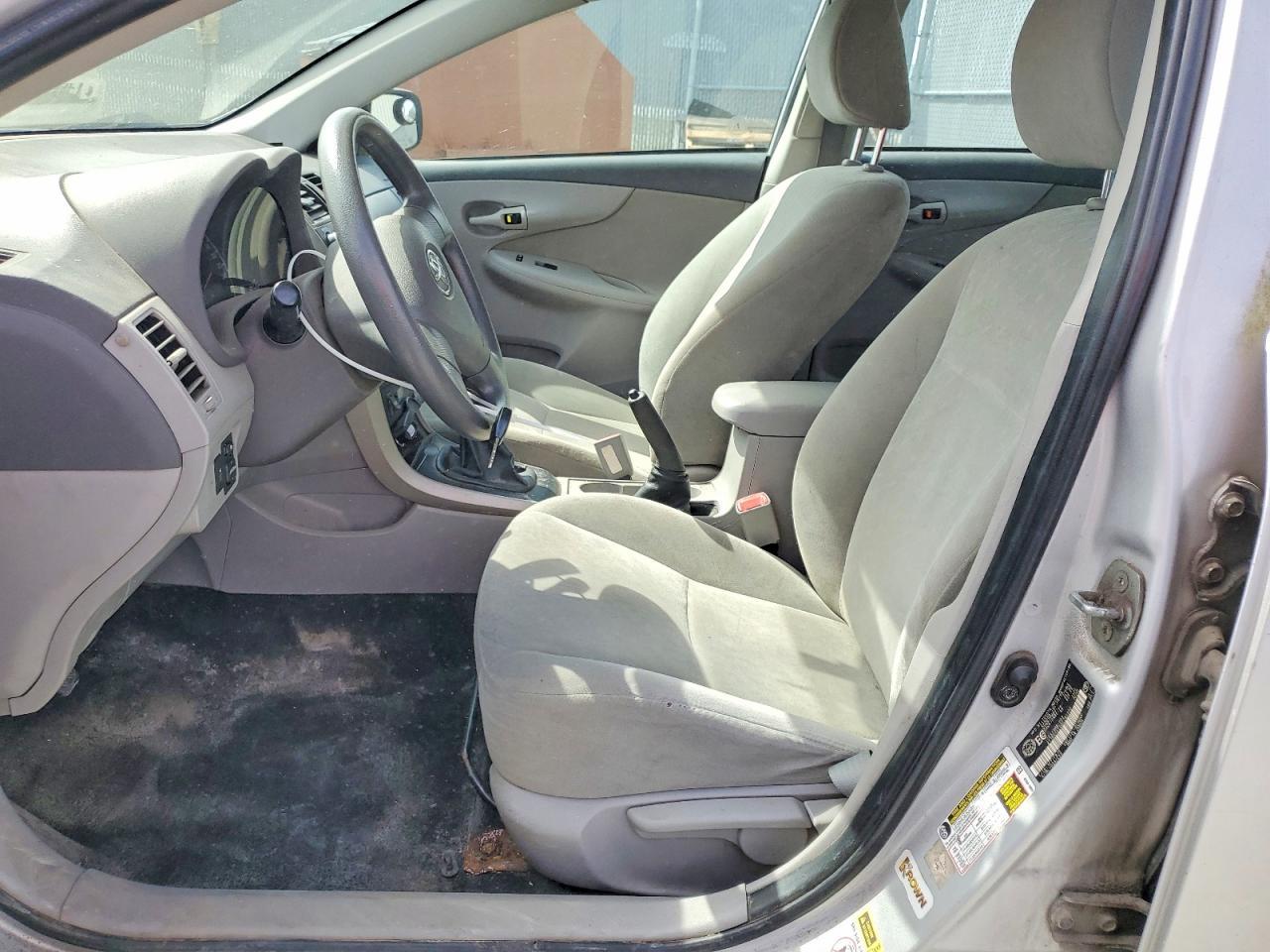 2010 TOYOTA COROLLA