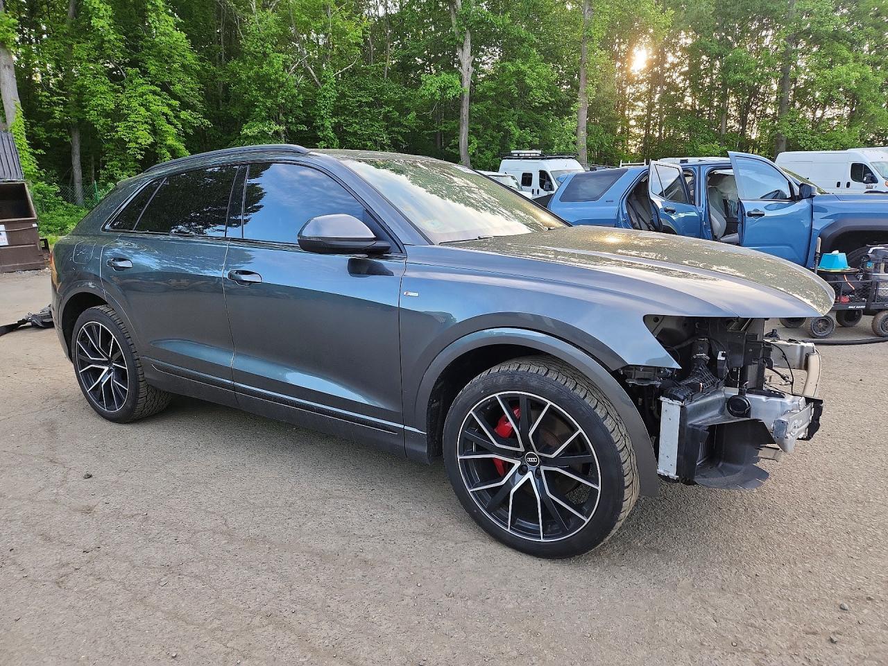 2021 AUDI Q8