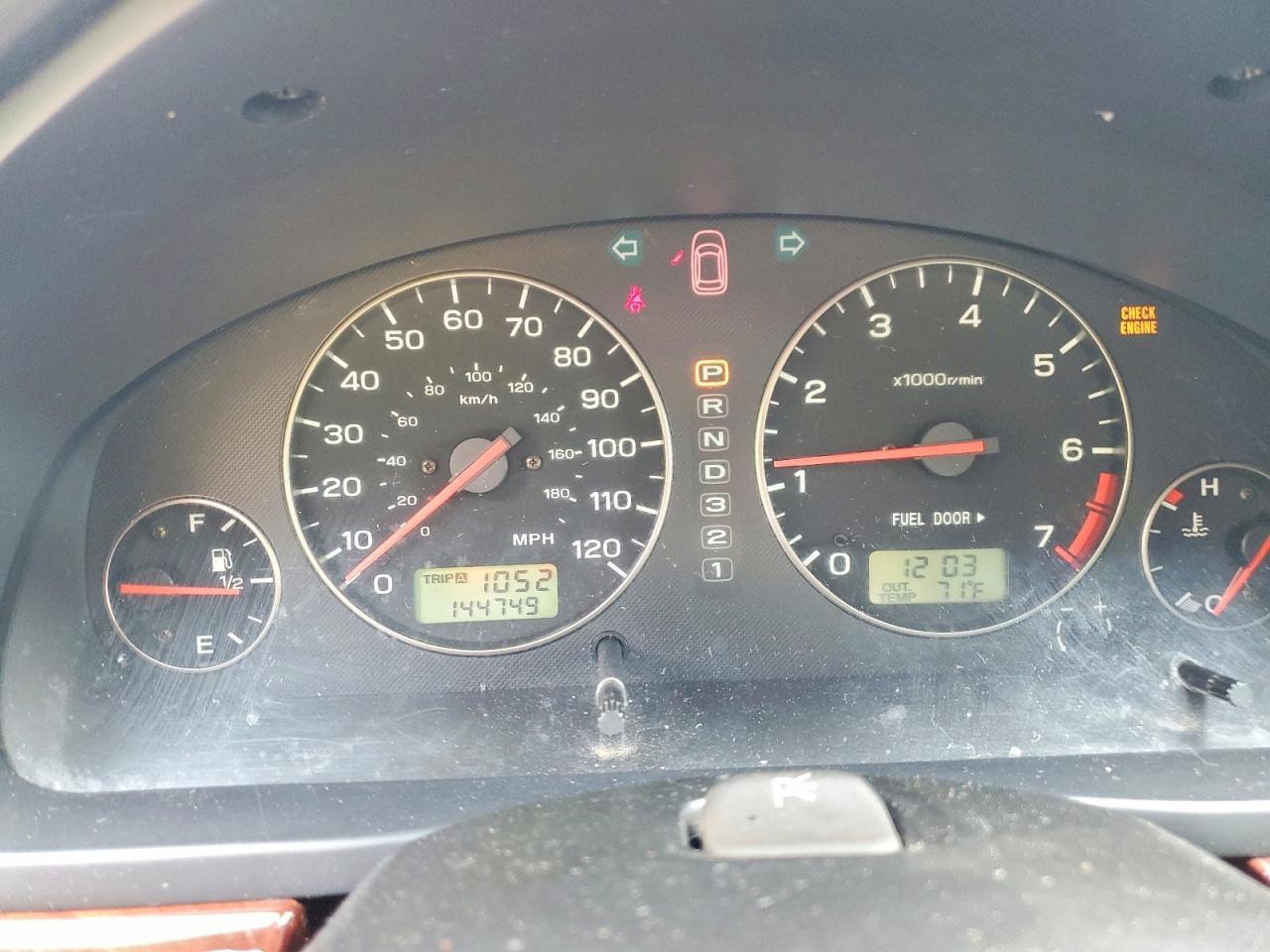 2004 SUBARU Legacy
