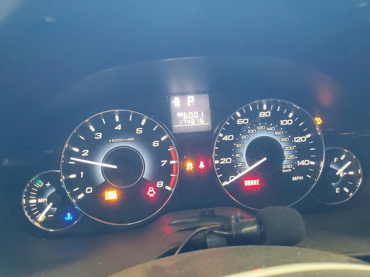 2010 SUBARU Legacy