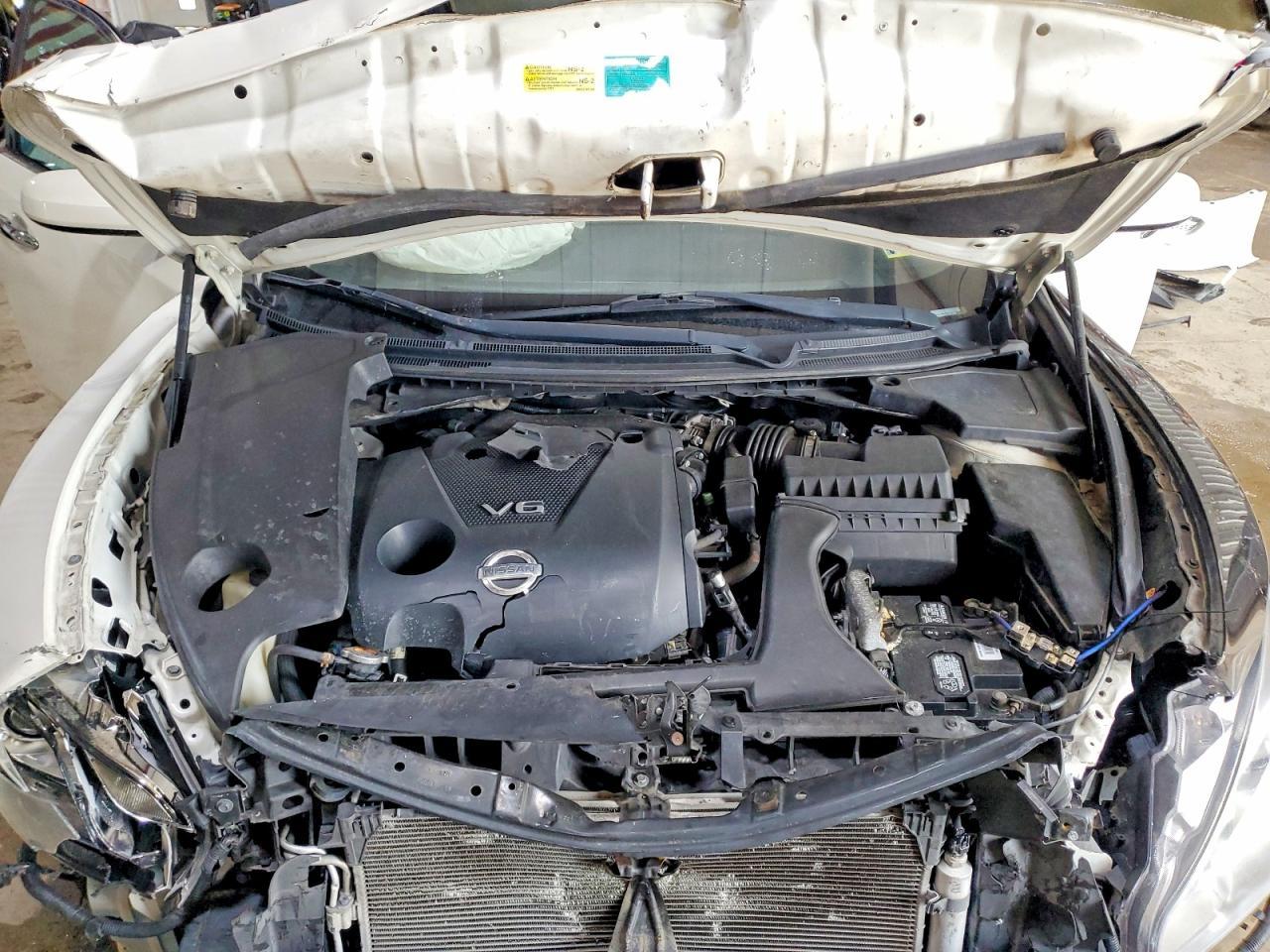 2012 NISSAN Maxima